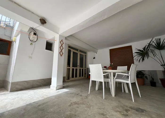 Rafaela Apartament Lungomare